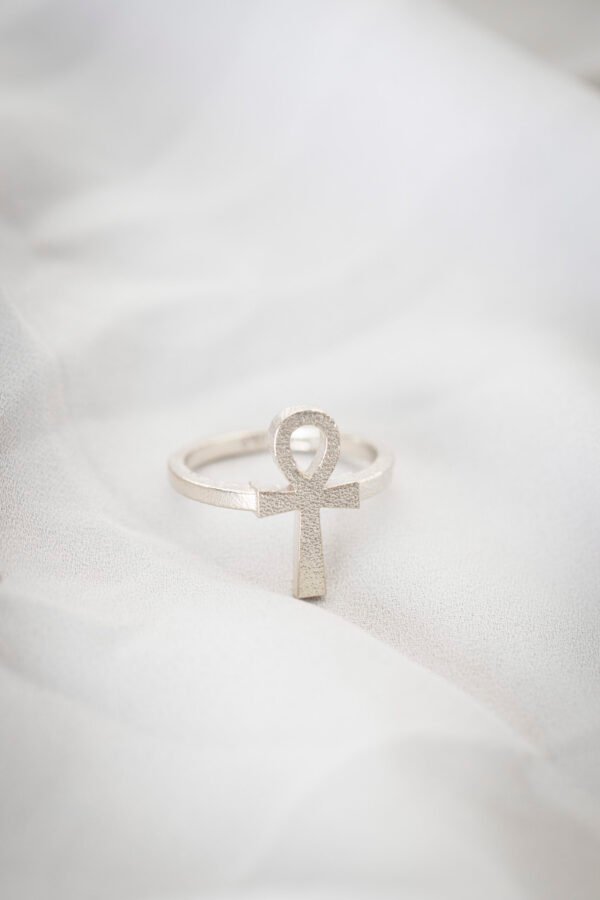 ANKH-ring-925-silver-3D-printed-Front-view-scaled-1.jpg Ankh Ring
