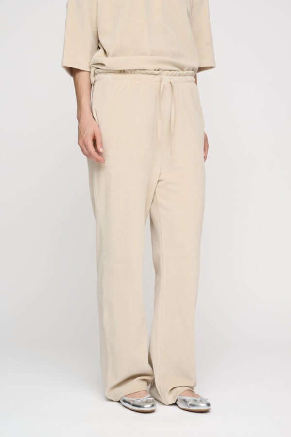 Velvet Sonja pants by moshi moshi mind – soft velour, Danish design