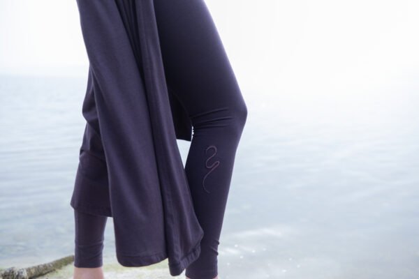 Vega Women's Yoga Leggings - Dark purple