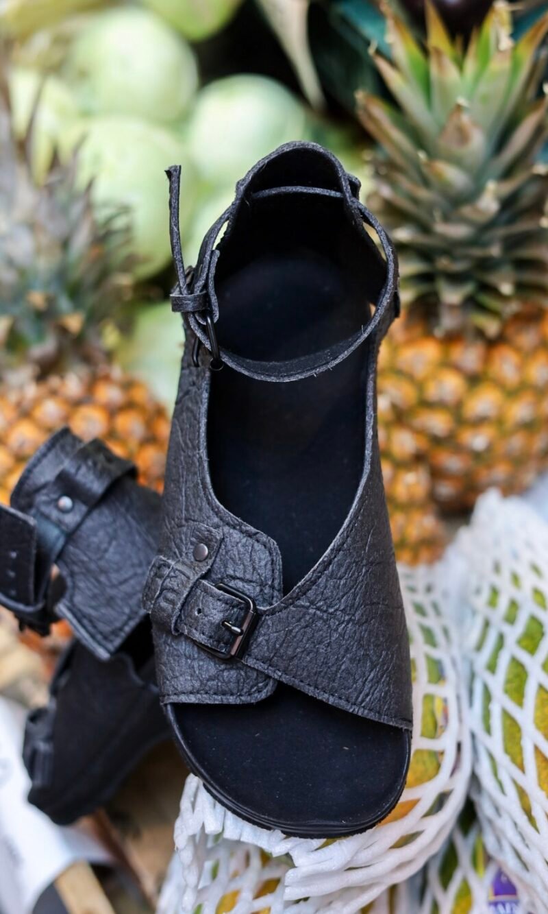 TOKU Athens Vegan Sandals - Black